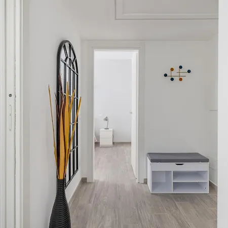 Domus Ponte Lungo * Řím