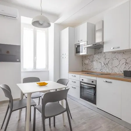 Domus Ponte Lungo Апартаменты *